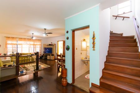 Casa à venda com 180m², 3 quartos e 3 vagasSala