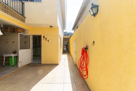 Casa à venda com 180m², 3 quartos e 3 vagasQuintal