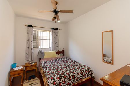 Casa à venda com 180m², 3 quartos e 3 vagasQuarto 2