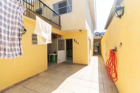 Casa à venda com 180m², 3 quartos e 3 vagasQuintal