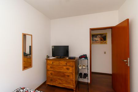 Casa à venda com 180m², 3 quartos e 3 vagasQuarto 2