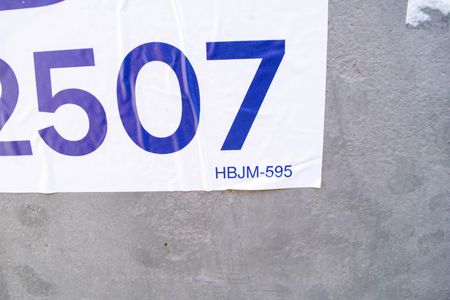 Casa à venda com 240m², 4 quartos e 4 vagasPlaquinha HBJM-595 instalada em 29-04-2026