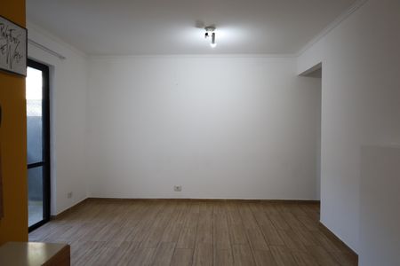 Apartamento para alugar com 3 quartos, 75m² em Jardim Luanda, São Paulo