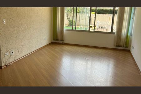 Apartamento à venda com 77m², 3 quartos e 1 vagaSala