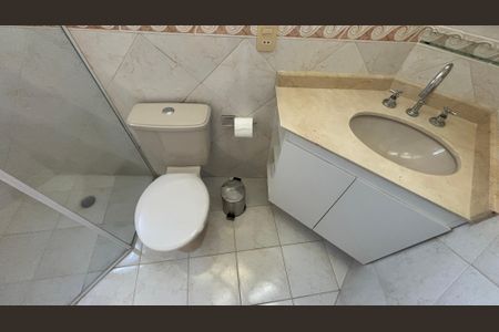 Apartamento para alugar com 98m², 3 quartos e 2 vagas Apartamento para alugar com 98m², 3 quartos e 2 vagasBanheiro da Suíte