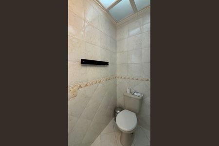 Apartamento para alugar com 98m², 3 quartos e 2 vagas Apartamento para alugar com 98m², 3 quartos e 2 vagasBanheiro