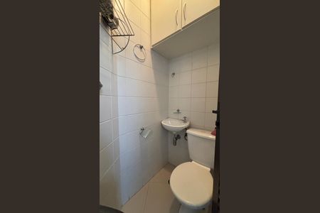 Apartamento para alugar com 98m², 3 quartos e 2 vagas Apartamento para alugar com 98m², 3 quartos e 2 vagasÁrea de Serviço - Banheiro