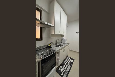 Apartamento para alugar com 98m², 3 quartos e 2 vagas Apartamento para alugar com 98m², 3 quartos e 2 vagasCozinha