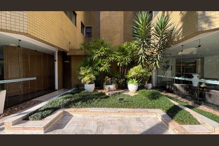 Apartamento para alugar com 98m², 3 quartos e 2 vagas Apartamento para alugar com 98m², 3 quartos e 2 vagasÁrea comum