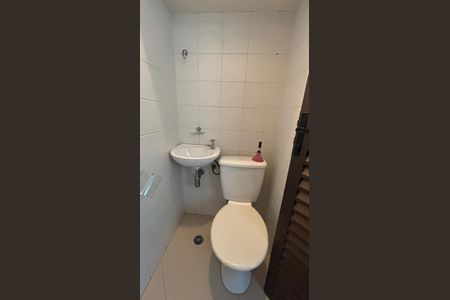 Apartamento para alugar com 98m², 3 quartos e 2 vagas Apartamento para alugar com 98m², 3 quartos e 2 vagasÁrea de Serviço - Banheiro