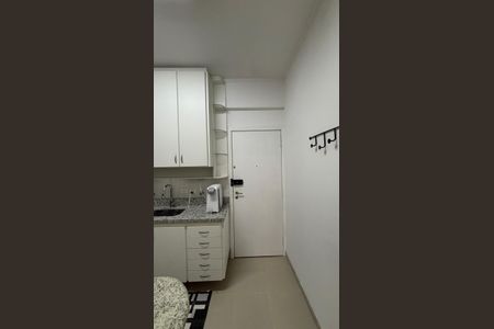 Apartamento para alugar com 98m², 3 quartos e 2 vagas Apartamento para alugar com 98m², 3 quartos e 2 vagasCozinha