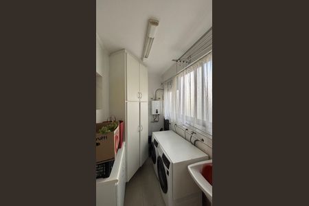 Apartamento para alugar com 98m², 3 quartos e 2 vagas Apartamento para alugar com 98m², 3 quartos e 2 vagasÁrea de Serviço