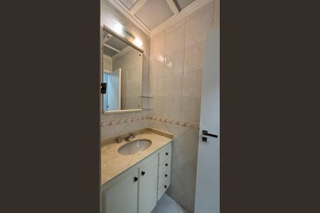 Apartamento para alugar com 98m², 3 quartos e 2 vagas Apartamento para alugar com 98m², 3 quartos e 2 vagasBanheiro
