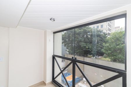 Apartamento à venda com 77m², 3 quartos e 1 vaga Apartamento à venda com 77m², 3 quartos e 1 vagaVaranda