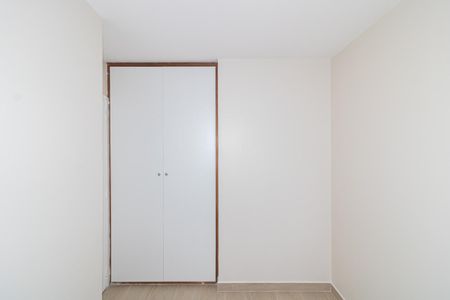 Apartamento à venda com 77m², 3 quartos e 1 vaga Apartamento à venda com 77m², 3 quartos e 1 vagaQuarto 2