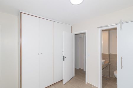 Apartamento à venda com 77m², 3 quartos e 1 vaga Apartamento à venda com 77m², 3 quartos e 1 vagaQuarto Suíte