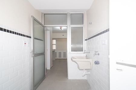 Apartamento à venda com 77m², 3 quartos e 1 vaga Apartamento à venda com 77m², 3 quartos e 1 vagaÁrea de Serviço