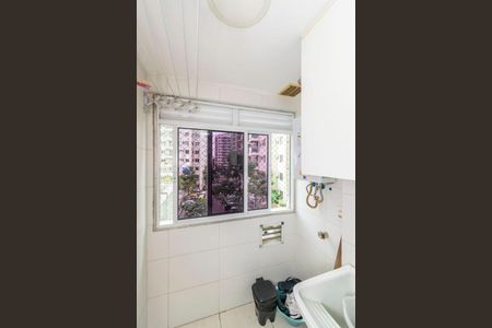 Apartamento à venda com 64m², 3 quartos e 1 vagaÁrea de Serviço