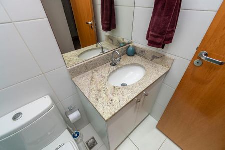 Apartamento à venda com 64m², 3 quartos e 1 vagaBanheiro da Suíte