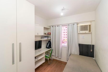 Apartamento à venda com 64m², 3 quartos e 1 vagaQuarto 2