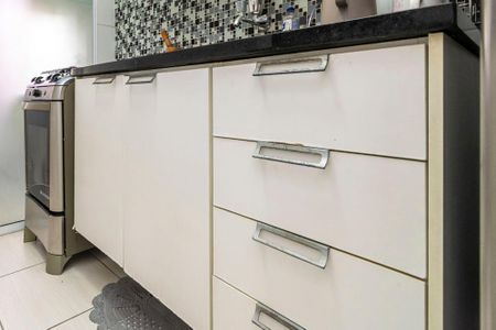 Apartamento à venda com 64m², 3 quartos e 1 vagaCozinha - Armários