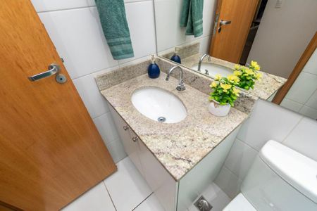 Apartamento à venda com 64m², 3 quartos e 1 vagaBanheiro Social