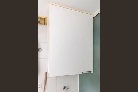 Apartamento à venda com 64m², 3 quartos e 1 vagaÁrea de Serviço