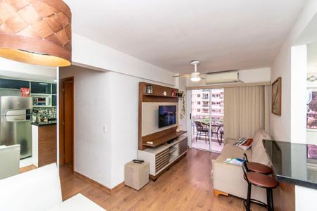Sala de apartamento à venda com 3 quartos, 64m² em Penha, Rio de Janeiro