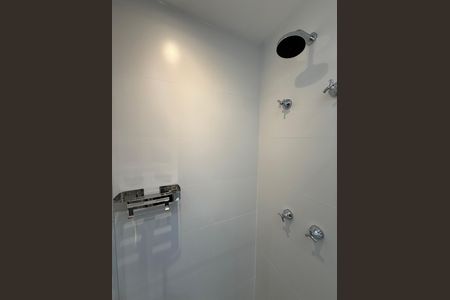 Studio para alugar com 24m², 1 quarto e sem vaga Studio para alugar com 24m², 1 quarto e sem vagaBanheiro social