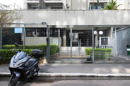 Studio para alugar com 35m², 1 quarto e 2 vagasFachada