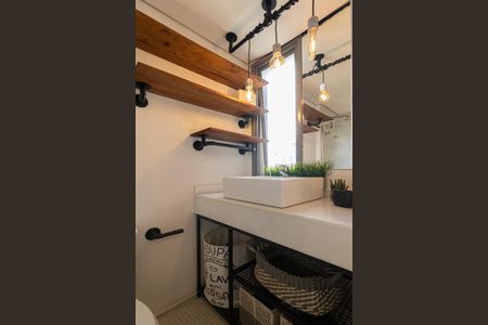 Studio para alugar com 35m², 1 quarto e 2 vagas Studio para alugar com 35m², 1 quarto e 2 vagasBanheiro