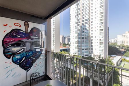 Studio para alugar com 35m², 1 quarto e 2 vagas Studio para alugar com 35m², 1 quarto e 2 vagasVaranda