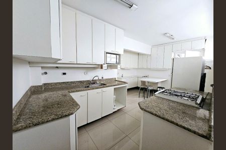 Apartamento para alugar com 134m², 3 quartos e 1 vagaFoto 06