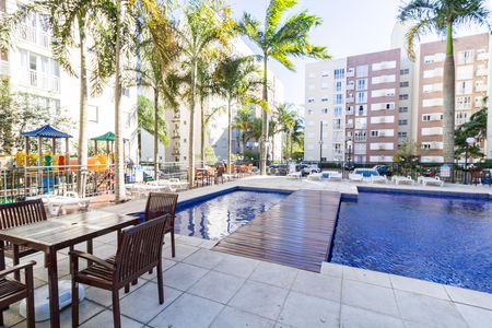 Apartamento à venda com 58m², 2 quartos e 1 vaga Apartamento à venda com 58m², 2 quartos e 1 vagaÁrea comum - Piscina