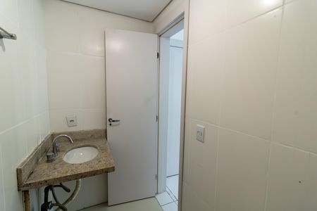 Apartamento à venda com 58m², 2 quartos e 1 vaga Apartamento à venda com 58m², 2 quartos e 1 vagaBanheiro da Suíte