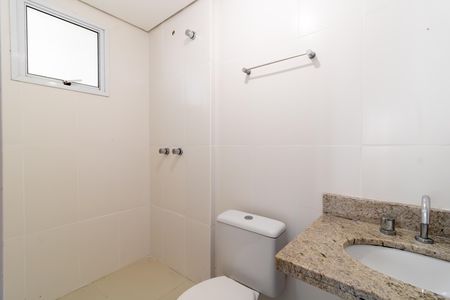 Apartamento à venda com 58m², 2 quartos e 1 vaga Apartamento à venda com 58m², 2 quartos e 1 vagaBanheiro da Suíte