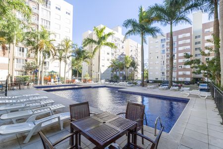 Apartamento à venda com 58m², 2 quartos e 1 vaga Apartamento à venda com 58m², 2 quartos e 1 vagaÁrea comum - Piscina