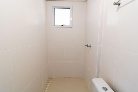 Apartamento à venda com 58m², 2 quartos e 1 vaga Apartamento à venda com 58m², 2 quartos e 1 vagaBanheiro da Suíte