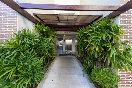 Apartamento à venda com 58m², 2 quartos e 1 vaga Apartamento à venda com 58m², 2 quartos e 1 vagaHall de entrada