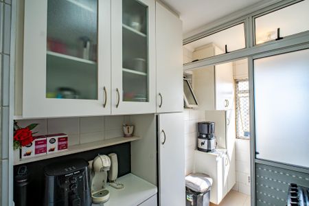Apartamento à venda com 130m², 3 quartos e 2 vagasCozinha