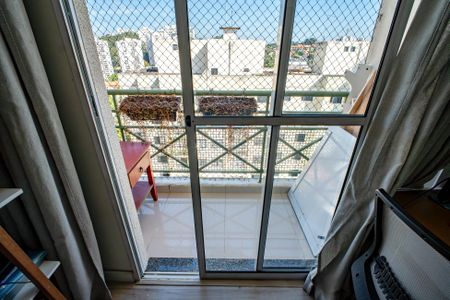 Apartamento à venda com 130m², 3 quartos e 2 vagasVaranda