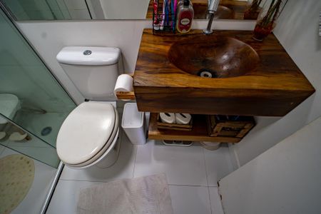Apartamento à venda com 130m², 3 quartos e 2 vagasBanheiro 