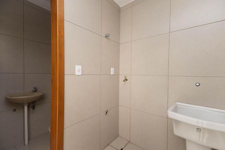 Casa à venda com 140m², 4 quartos e 4 vagas Casa à venda com 140m², 4 quartos e 4 vagasQuintal e Área de Serviço