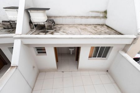 Vista  de casa à venda com 4 quartos, 140m² em Vila Nova Mazzei, São Paulo