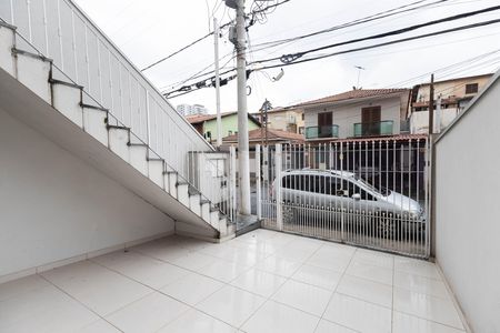 Casa à venda com 140m², 4 quartos e 4 vagas Casa à venda com 140m², 4 quartos e 4 vagasGaragem