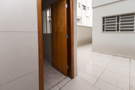 Casa à venda com 140m², 4 quartos e 4 vagas Casa à venda com 140m², 4 quartos e 4 vagasQuintal e Área de Serviço