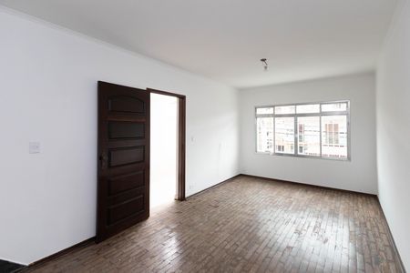 Casa à venda com 140m², 4 quartos e 4 vagas Casa à venda com 140m², 4 quartos e 4 vagasSala