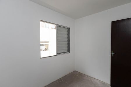 Casa à venda com 140m², 4 quartos e 4 vagas Casa à venda com 140m², 4 quartos e 4 vagasQuarto 2