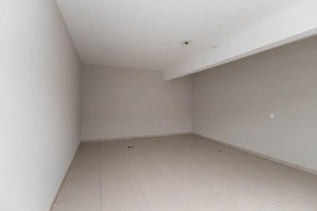 Casa à venda com 140m², 4 quartos e 4 vagas Casa à venda com 140m², 4 quartos e 4 vagasGaragem