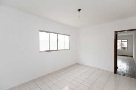 Casa à venda com 140m², 4 quartos e 4 vagas Casa à venda com 140m², 4 quartos e 4 vagasSala de Jantar